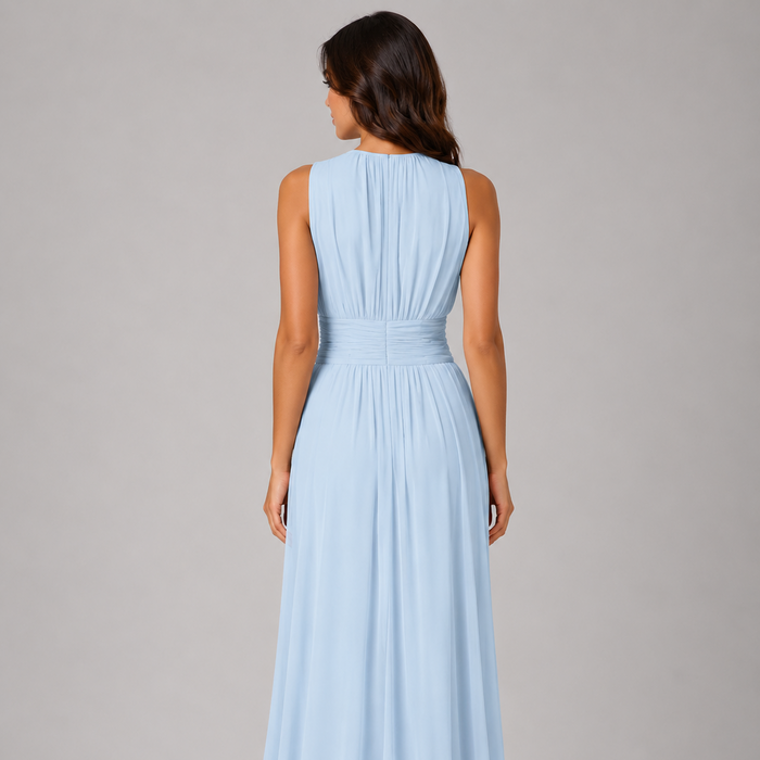 Ruched waist detail