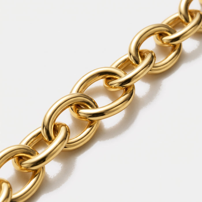 Gold-tone chunky chain bracelet with toggle clasp