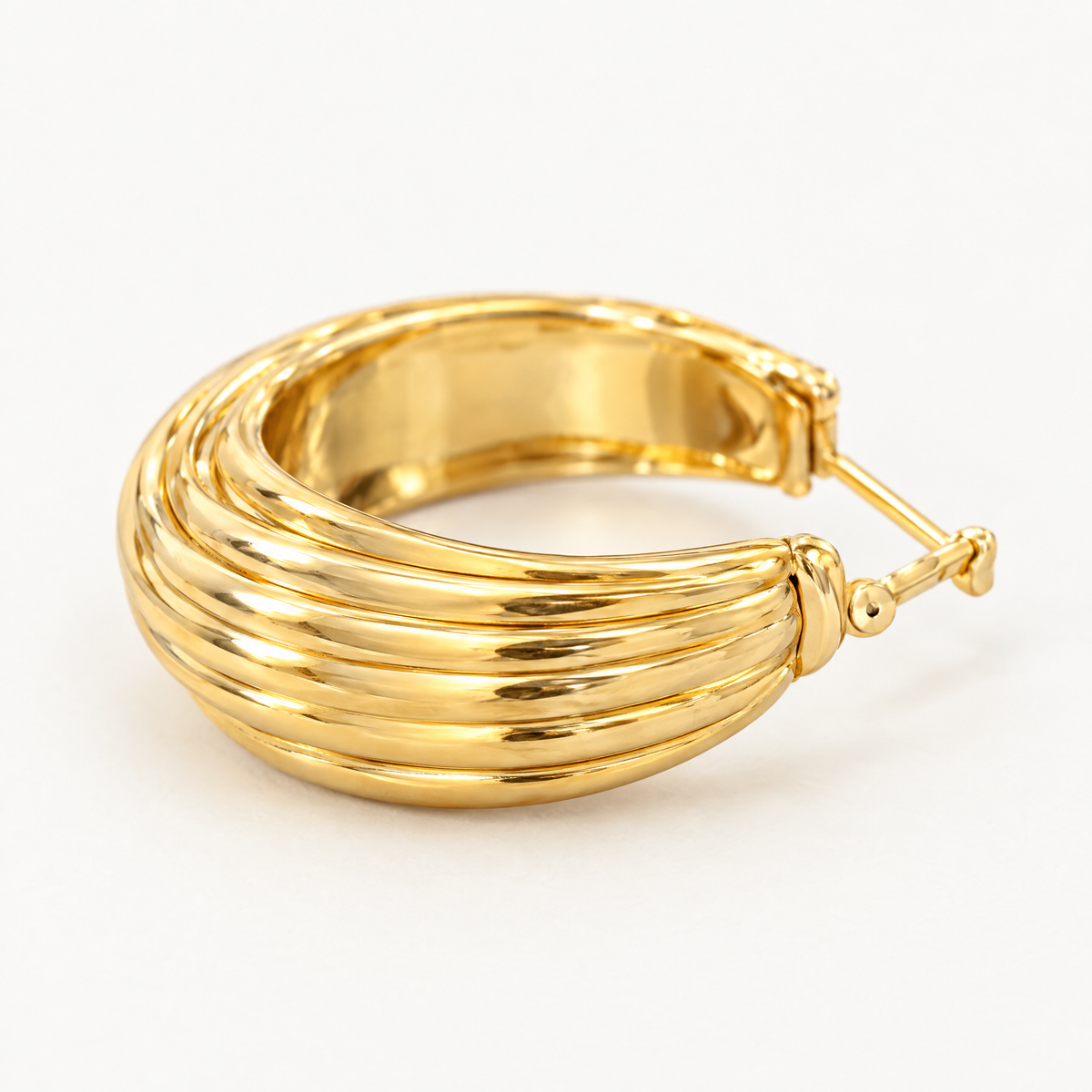 Chunky hoop earrings ribbed layered hoops gold-tone